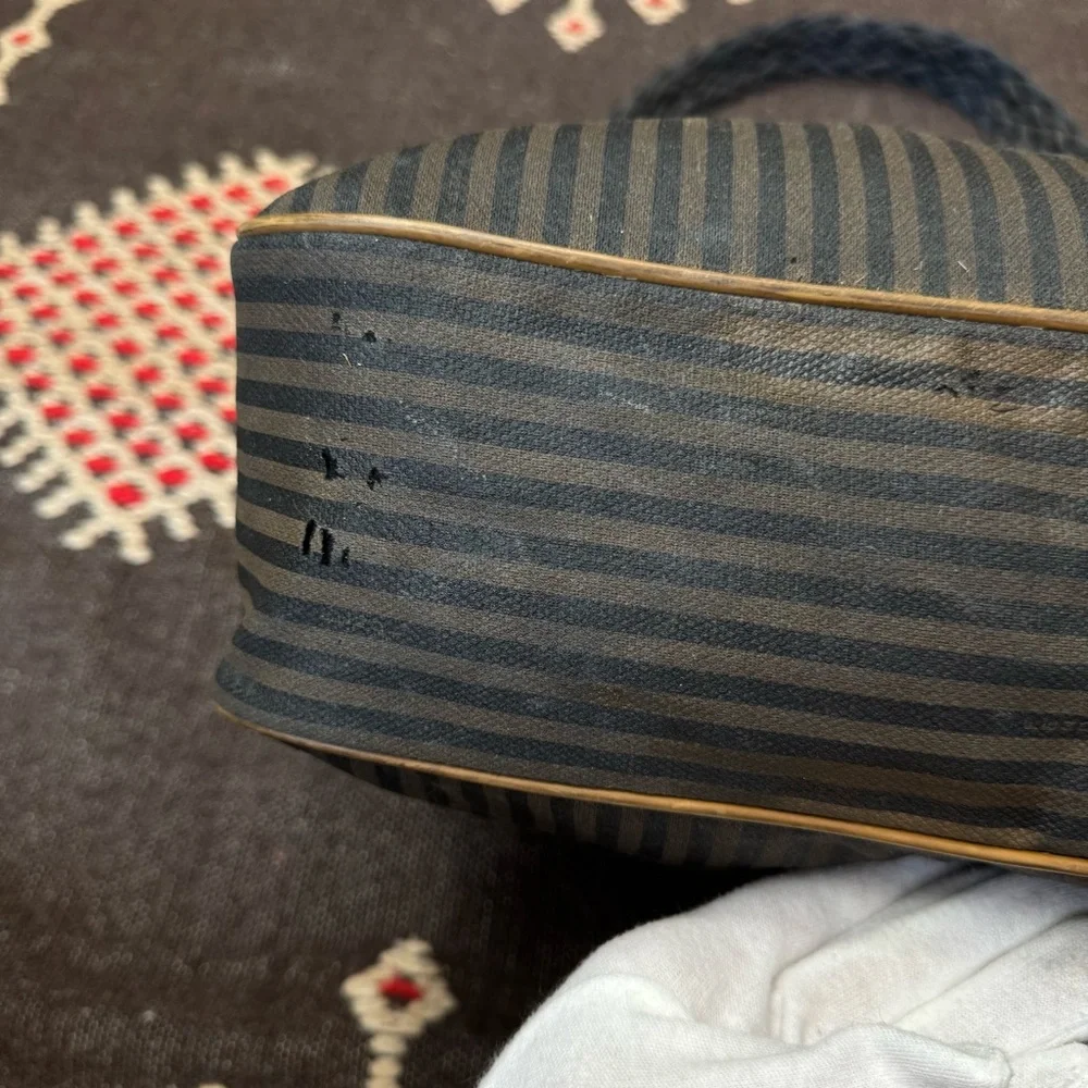 Fendi Zucca Stripe Canvas Shoulder Crossbody Logo Bag Brown Black Vintage